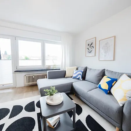 Stadtrand Oase Mit Balkon Апартаменти